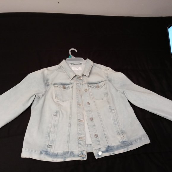 Time and Tru Jackets & Blazers - JEAN JACKET